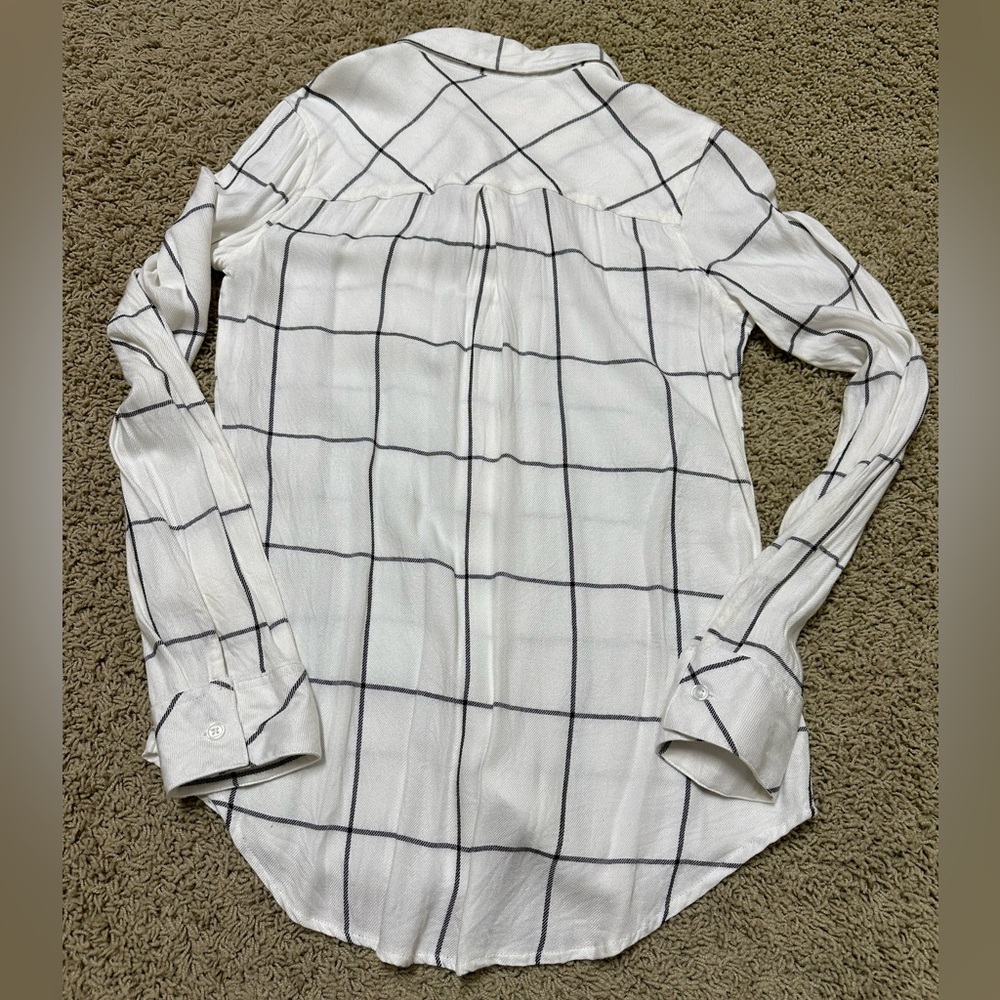 Thread + supply button down - Picture 2 of 2